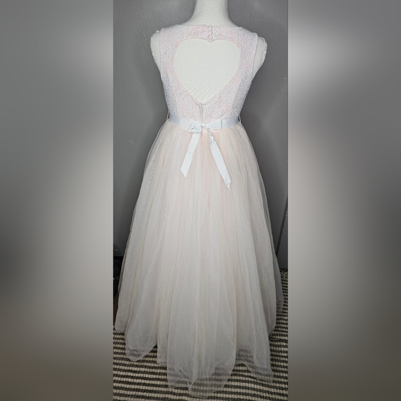 David's Bridal Kids Formal Dress in Soft Pink - Picture 5 of 16
